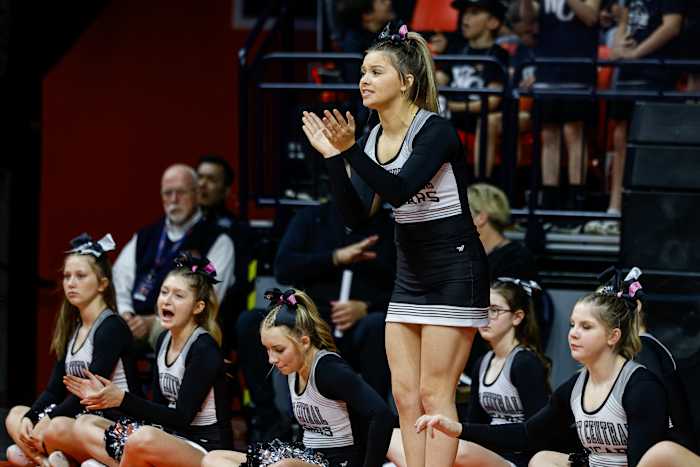 West Central Mound Meridian Illinois boys basketball March 9 2024 Nate Latsch 26709
